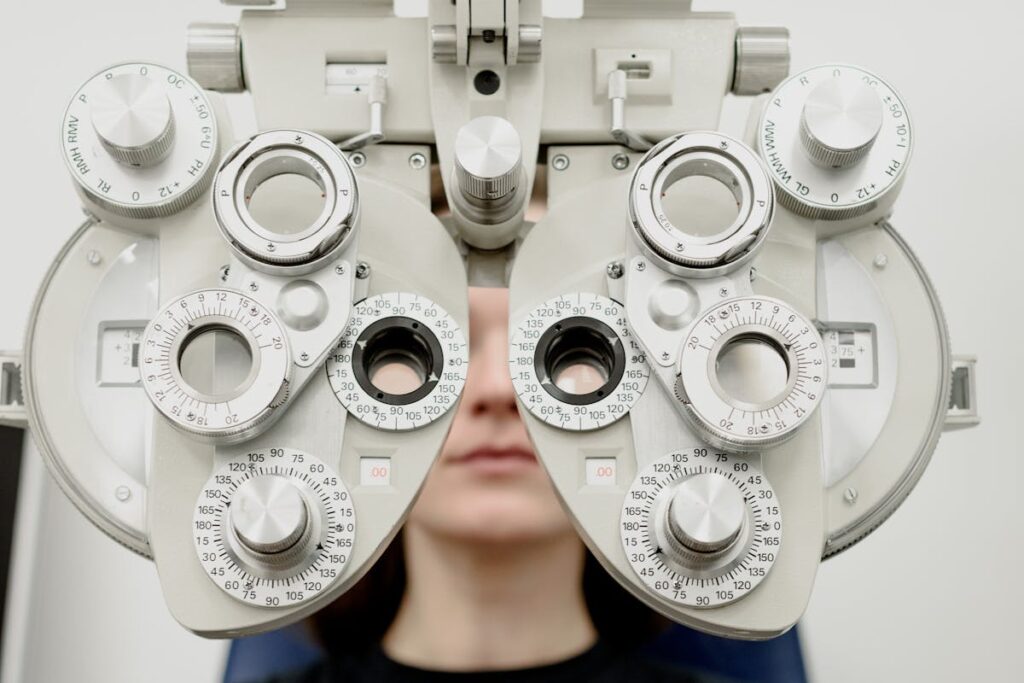 Cum se pune diagnosticul de zgarietura pe cornee_aparat oftalmologic